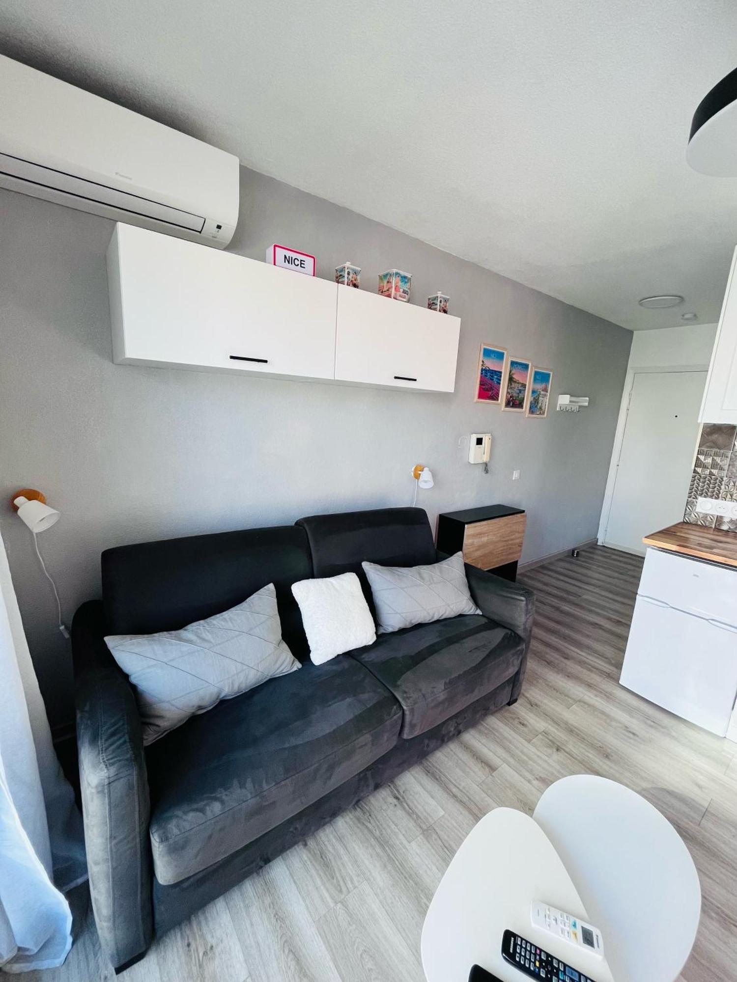 Studio Terrasse Et Parking Prive Nice Buitenkant foto